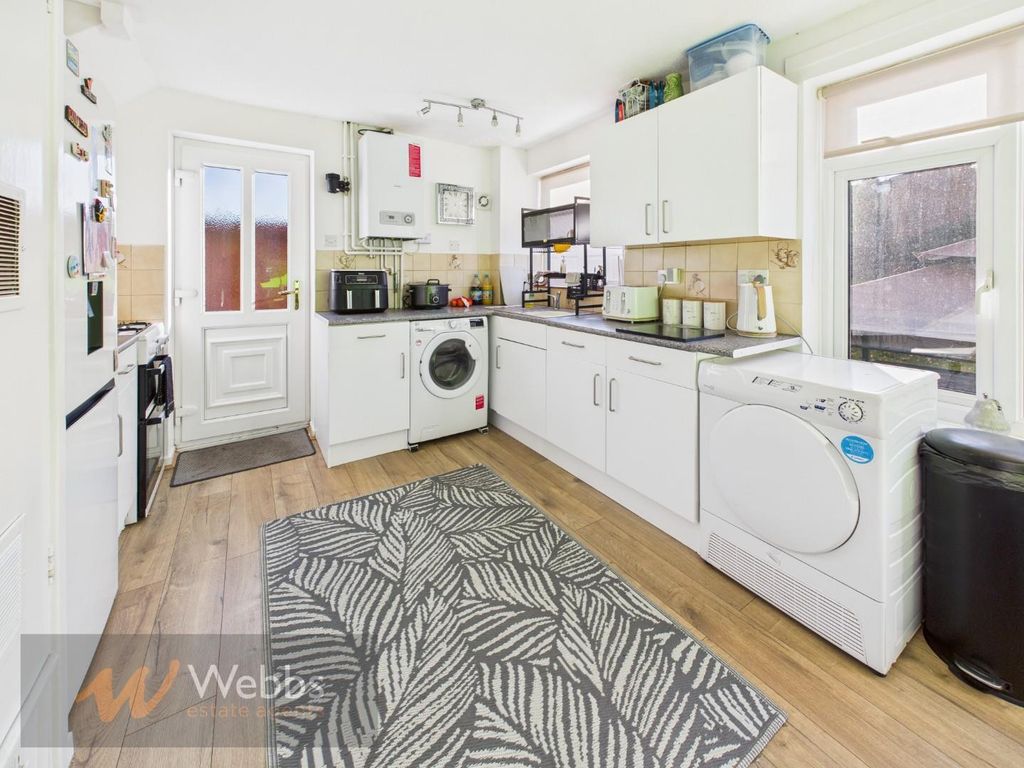 Property photo 2 of 29 Cam05244G0-Pr0187-Still005.Jpg