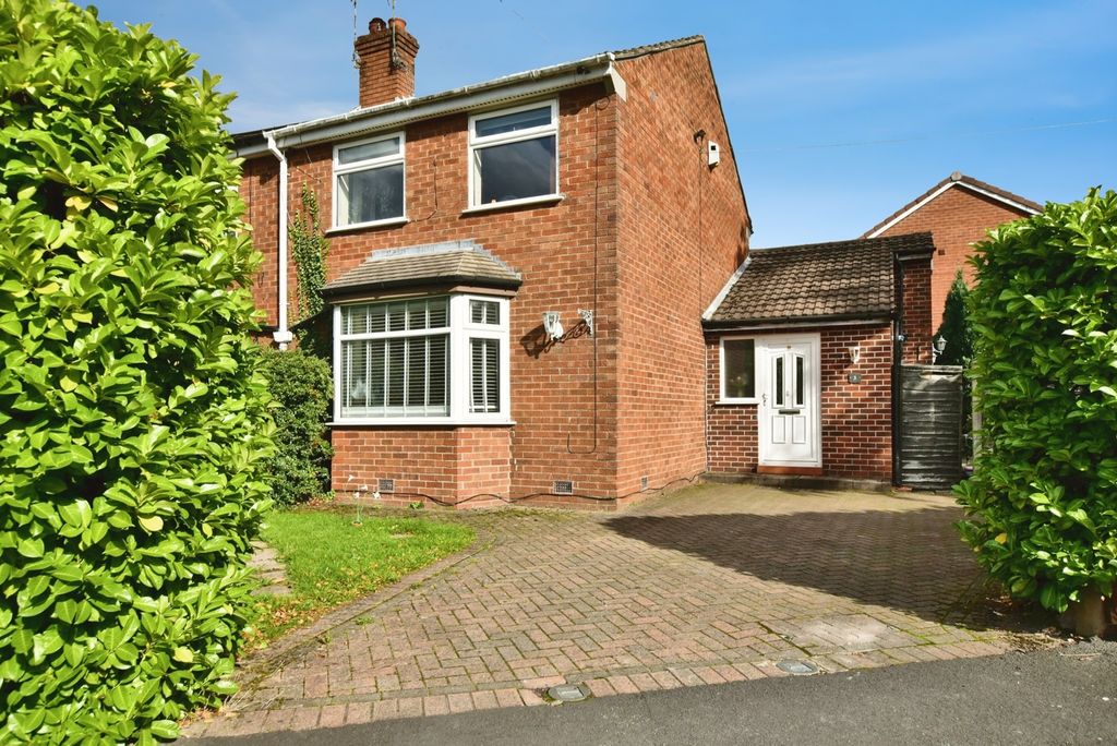Property photo 1 of 27 Pbox-Img.Jpg