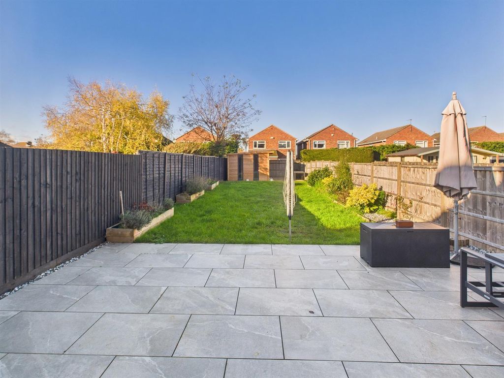 Property photo 3 of 19