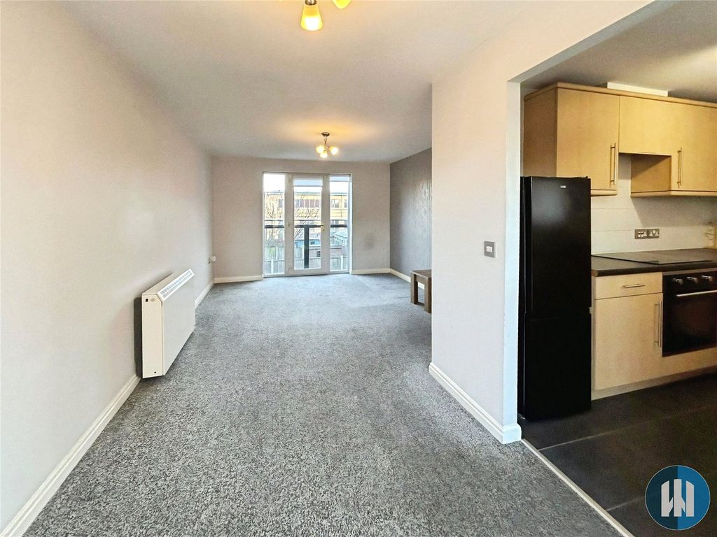 Property photo 2 of 9 Picture No. 16