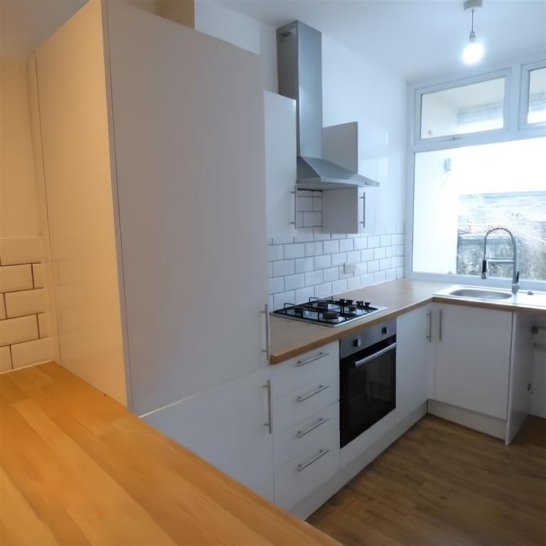 Property photo 3 of 7 Image (1).Png