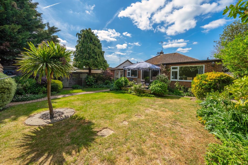 Property photo 3 of 16