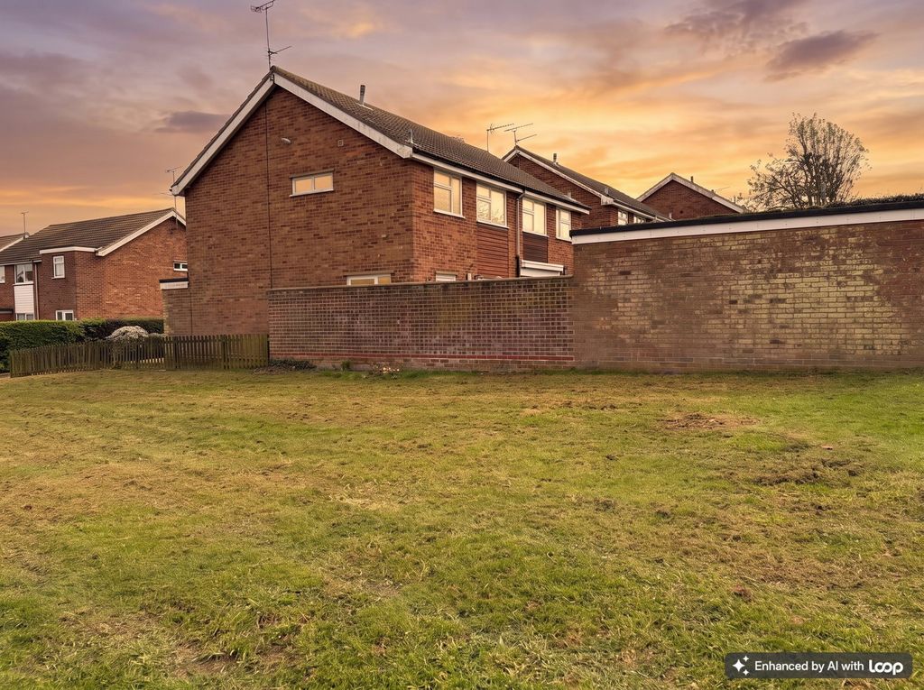 Property photo 1 of 43
