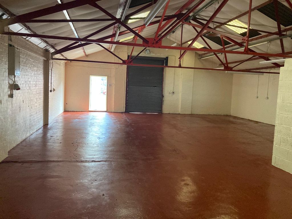 Property photo 3 of 6