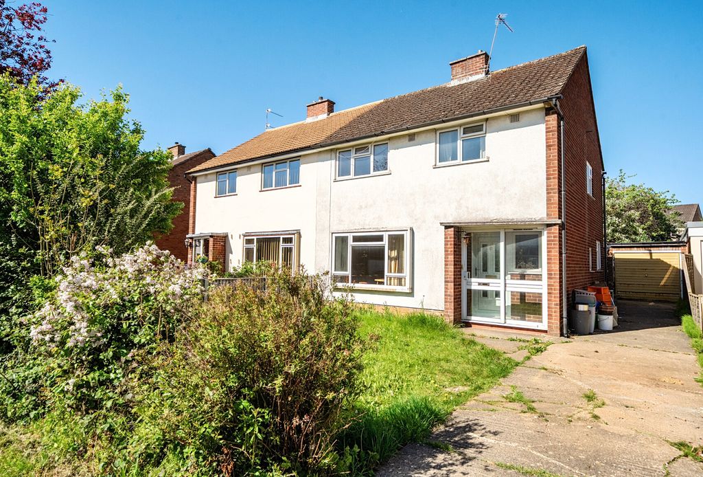 Property photo 1 of 12 1448511-1-69F1d11...