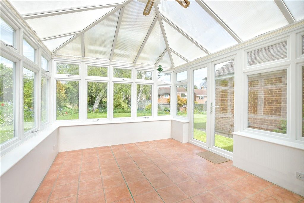 Property photo 3 of 18 Conservatory