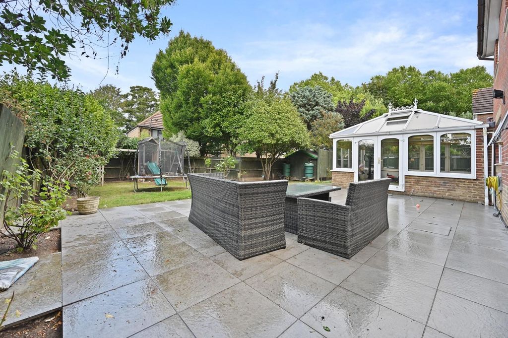 Property photo 2 of 15