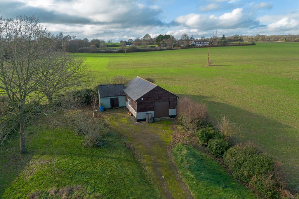 Property photo 1 of 5