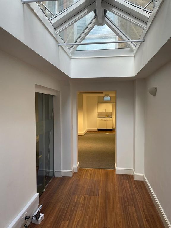 Property photo 2 of 3