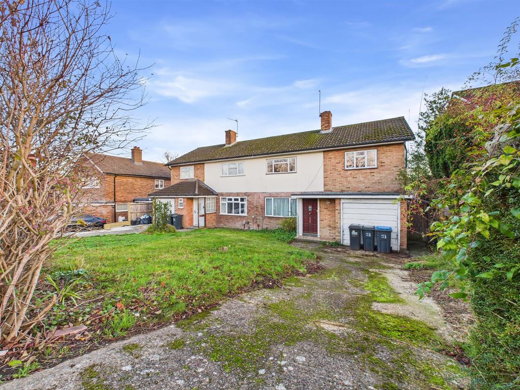 Property photo 1 of 19 Cam02885G0-Pr0515-Still017.Jpg