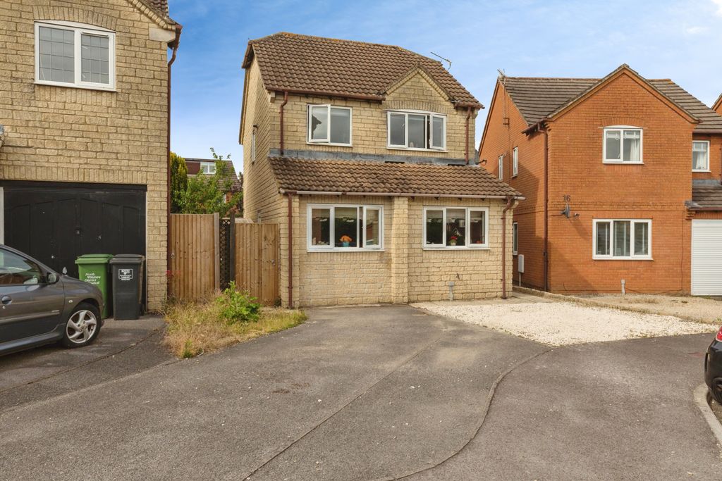 Property photo 1 of 20