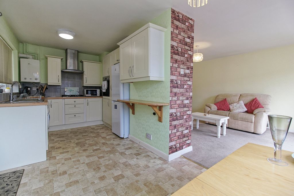 Property photo 3 of 18 Img_8630_Dxo