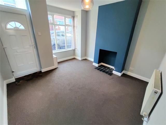 Property photo 2 of 8 Living Room