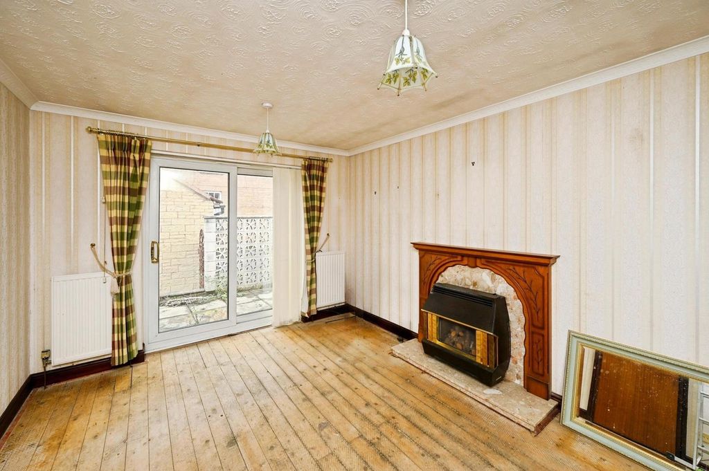 Property photo 3 of 14 Pbox-Img.Jpg