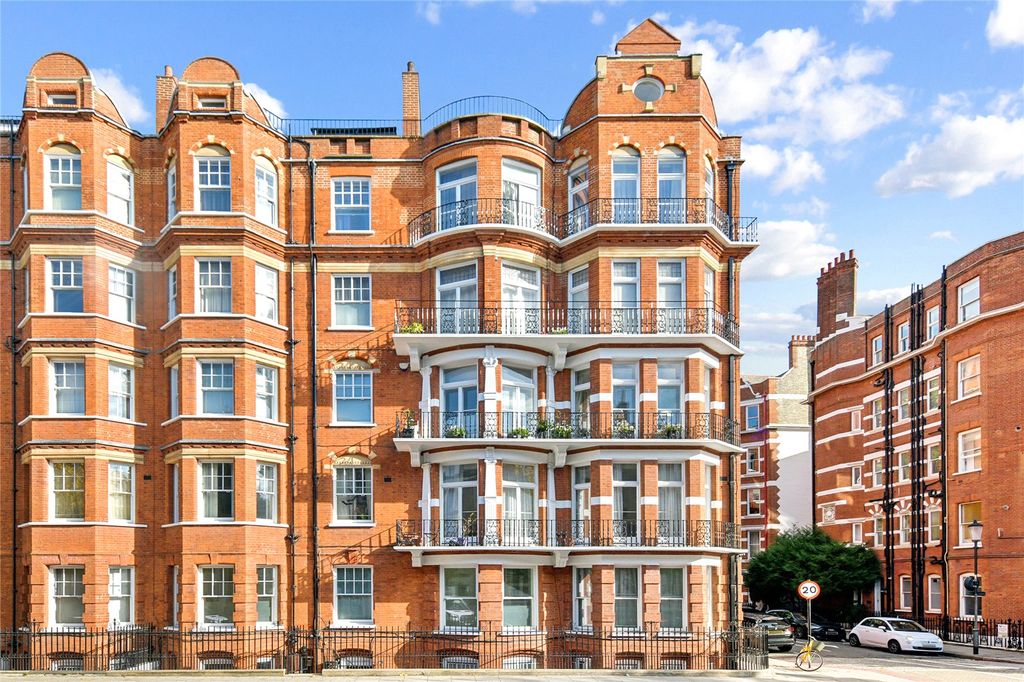 Property photo 3 of 15 Exterior