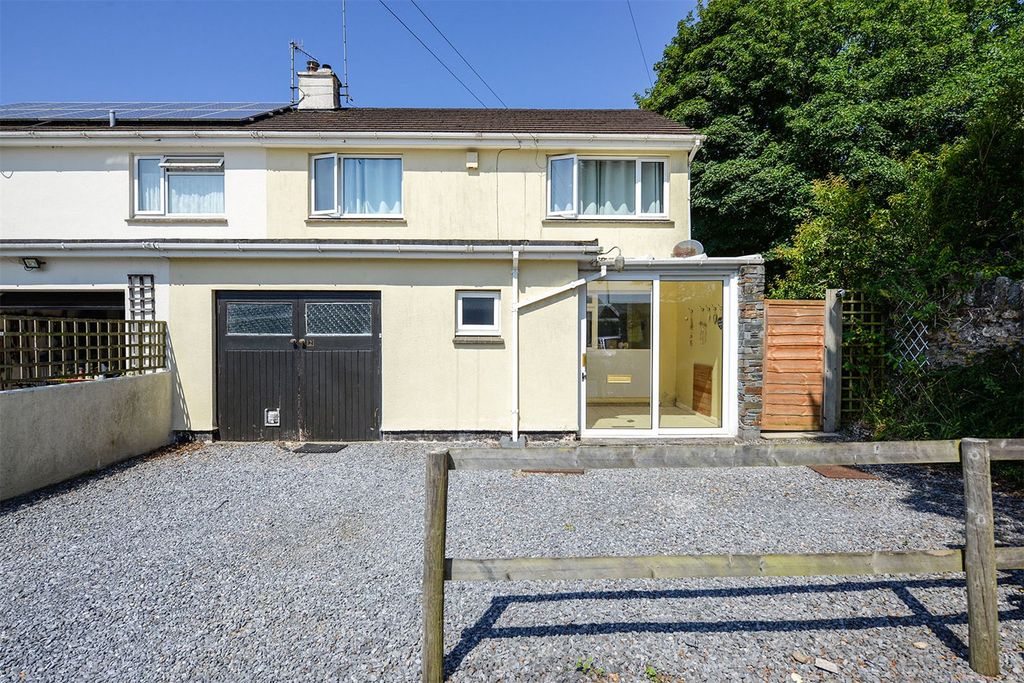 Property photo 1 of 21 Picture No. 02