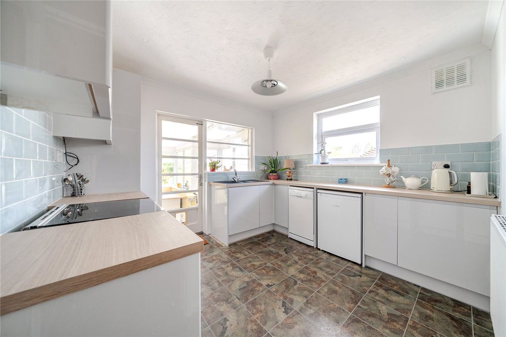 Property photo 1 of 12 Picture No. 06