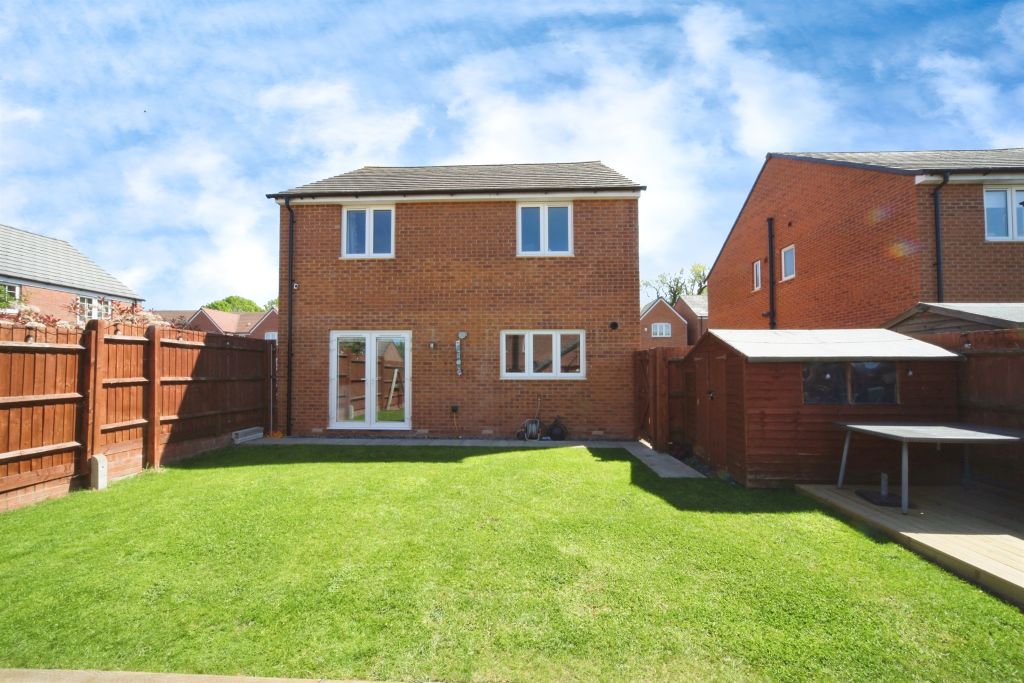 Property photo 2 of 14
