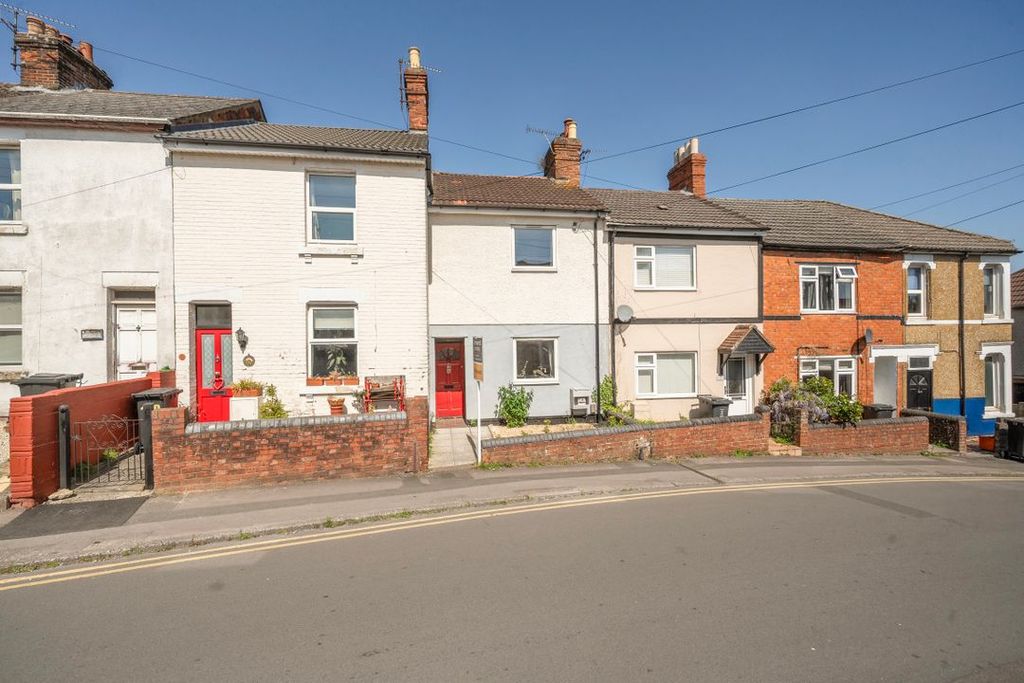 Property photo 1 of 9 14459284