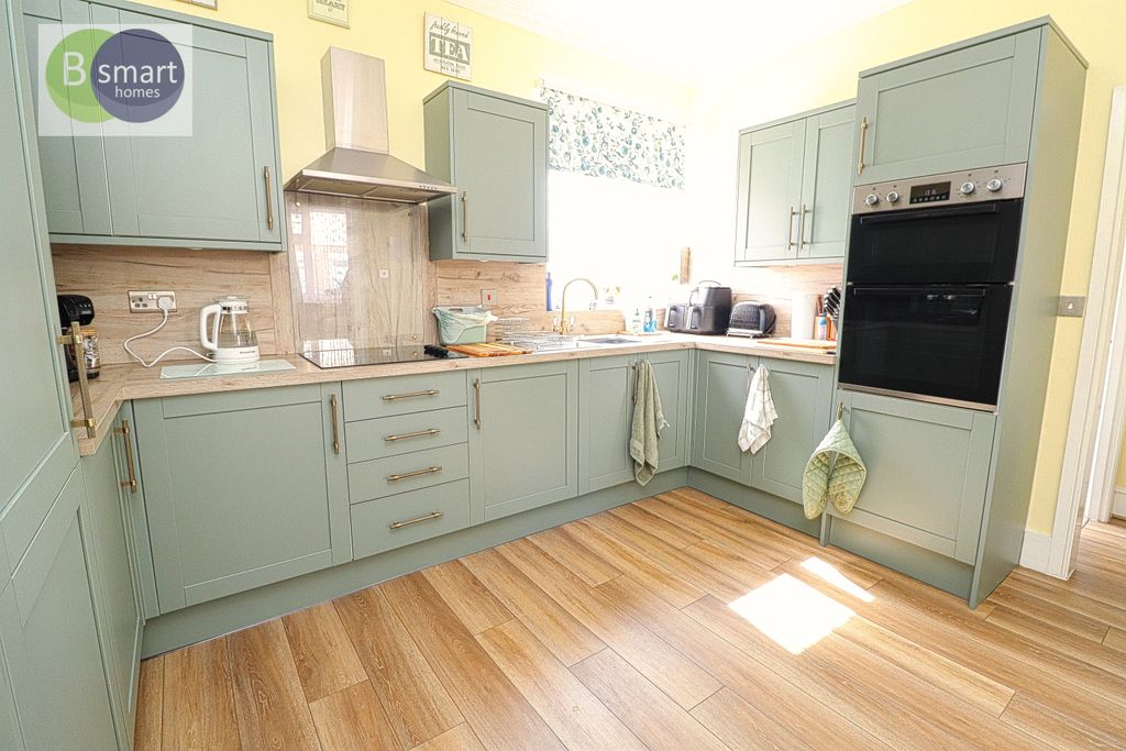 Property photo 2 of 18 Img_2821