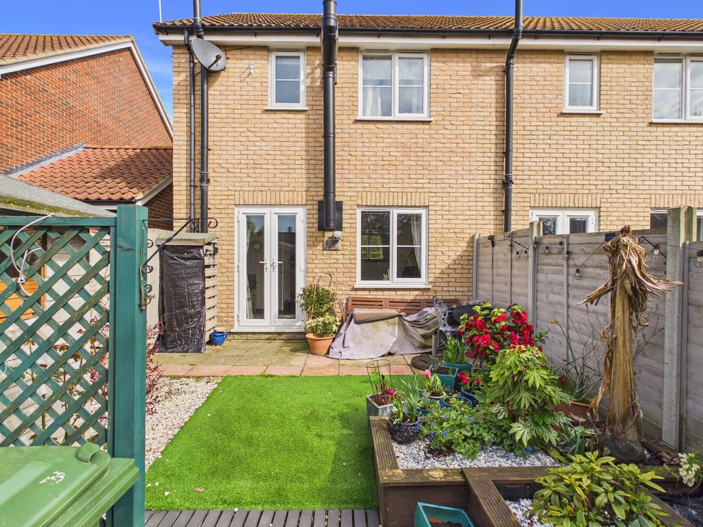 Property photo 1 of 17