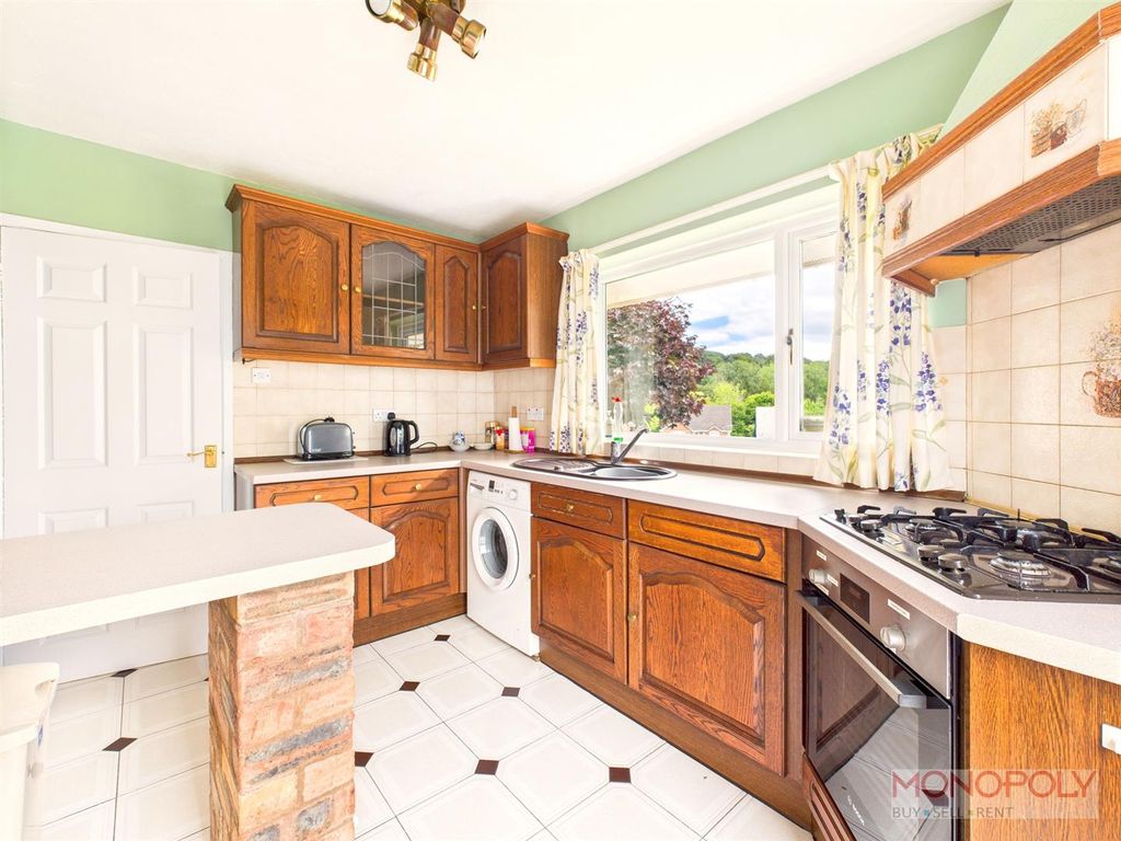 Property photo 3 of 15 Cam04439G0-Pr0086-Still002.Jpg