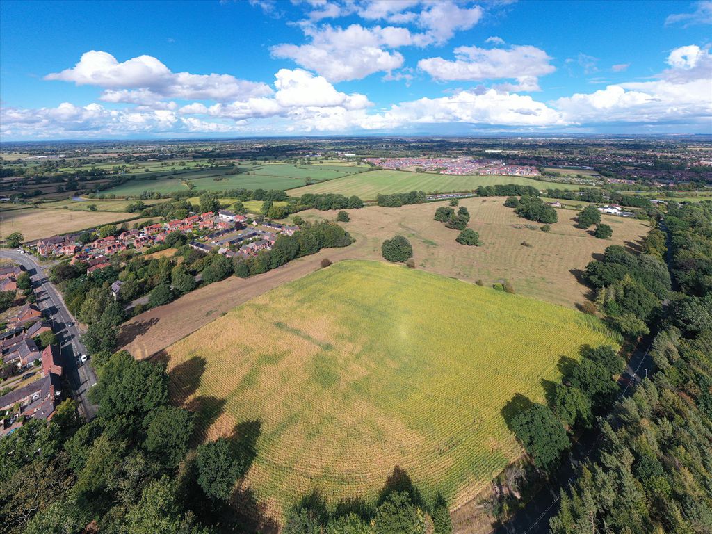 Property photo 2 of 7 Image