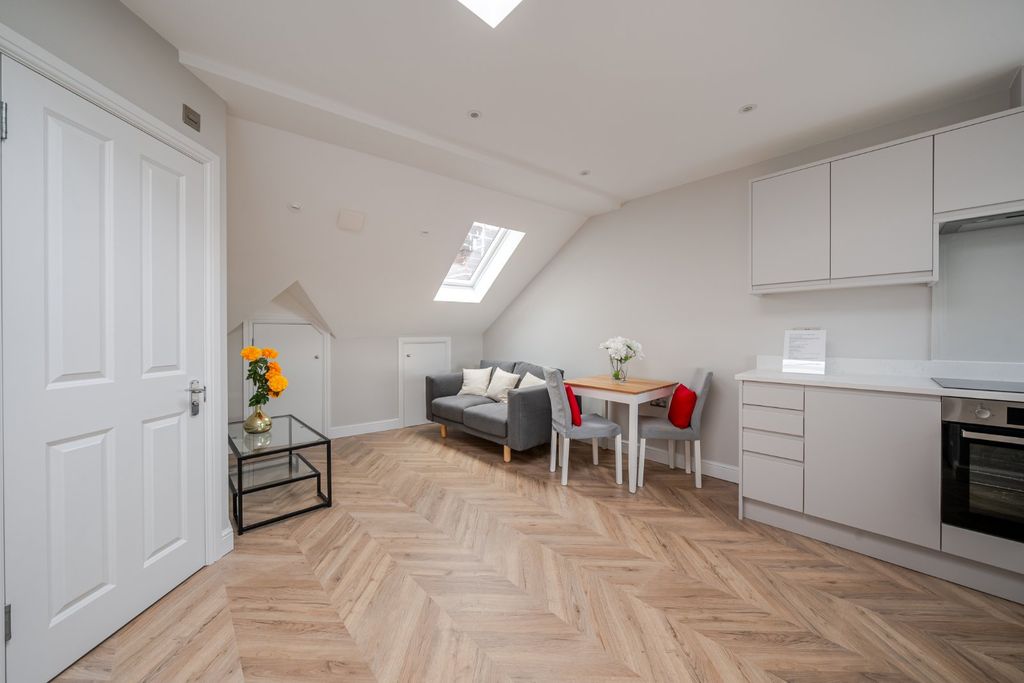 Property photo 1 of 11 Picture No. 03
