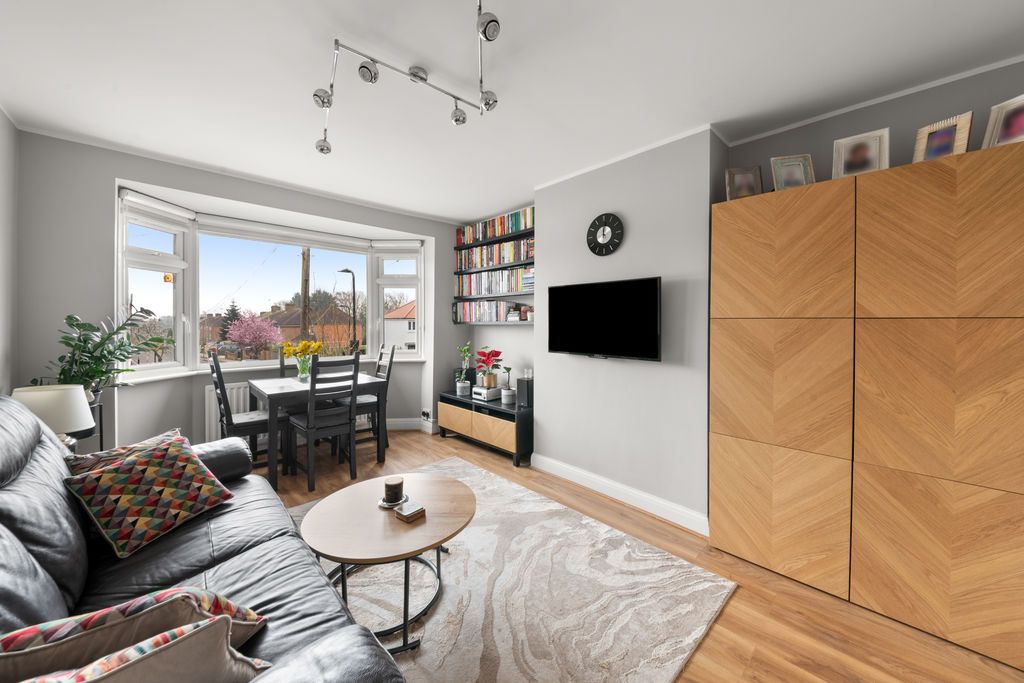 Property photo 2 of 15 Photo 2