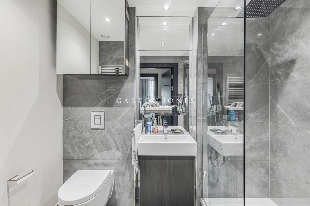 Additional image 26 of 3 bed flat for saleValetta House, 366 Queenstown Road, London SW11