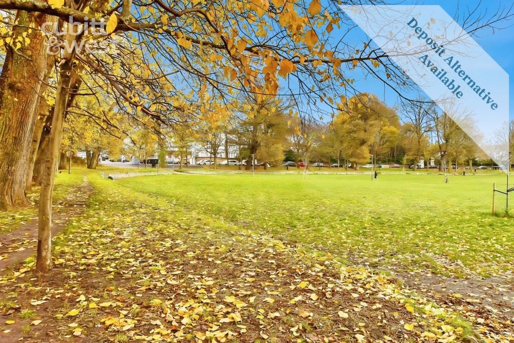 Property photo 2 of 10 Surrounding Area