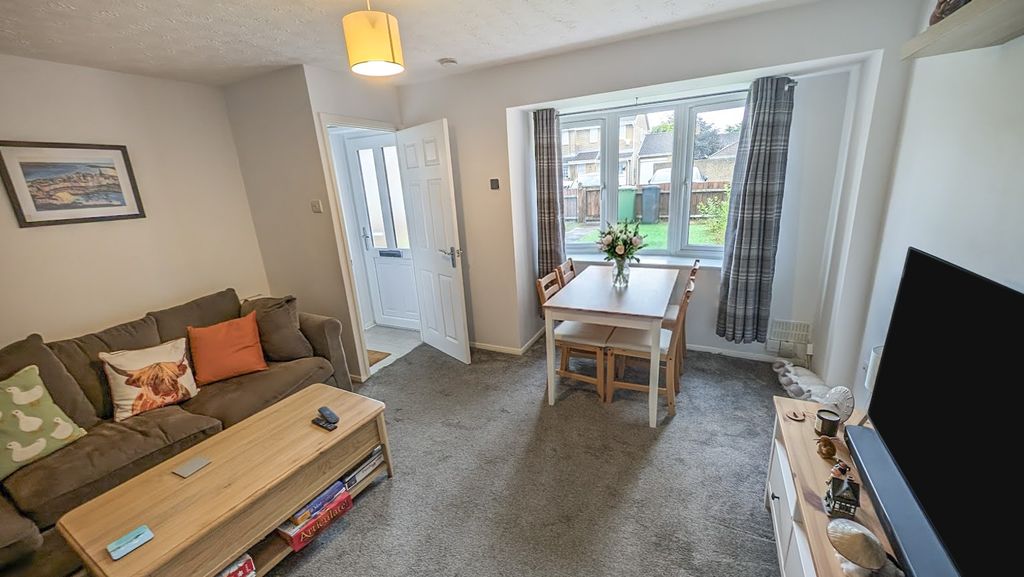 Property photo 2 of 10 Pbox-Img.Jpg