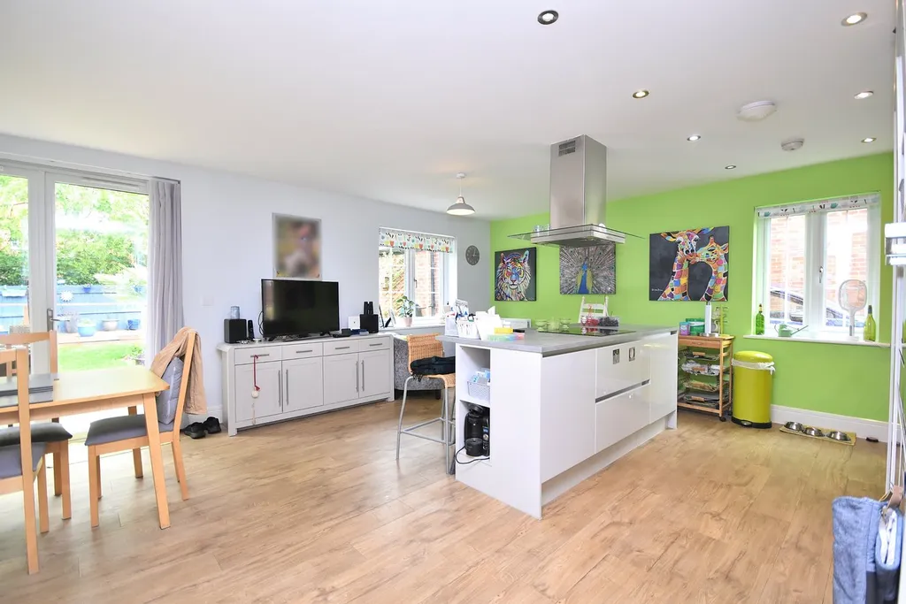 House in Northampton NN3, Moulton - More