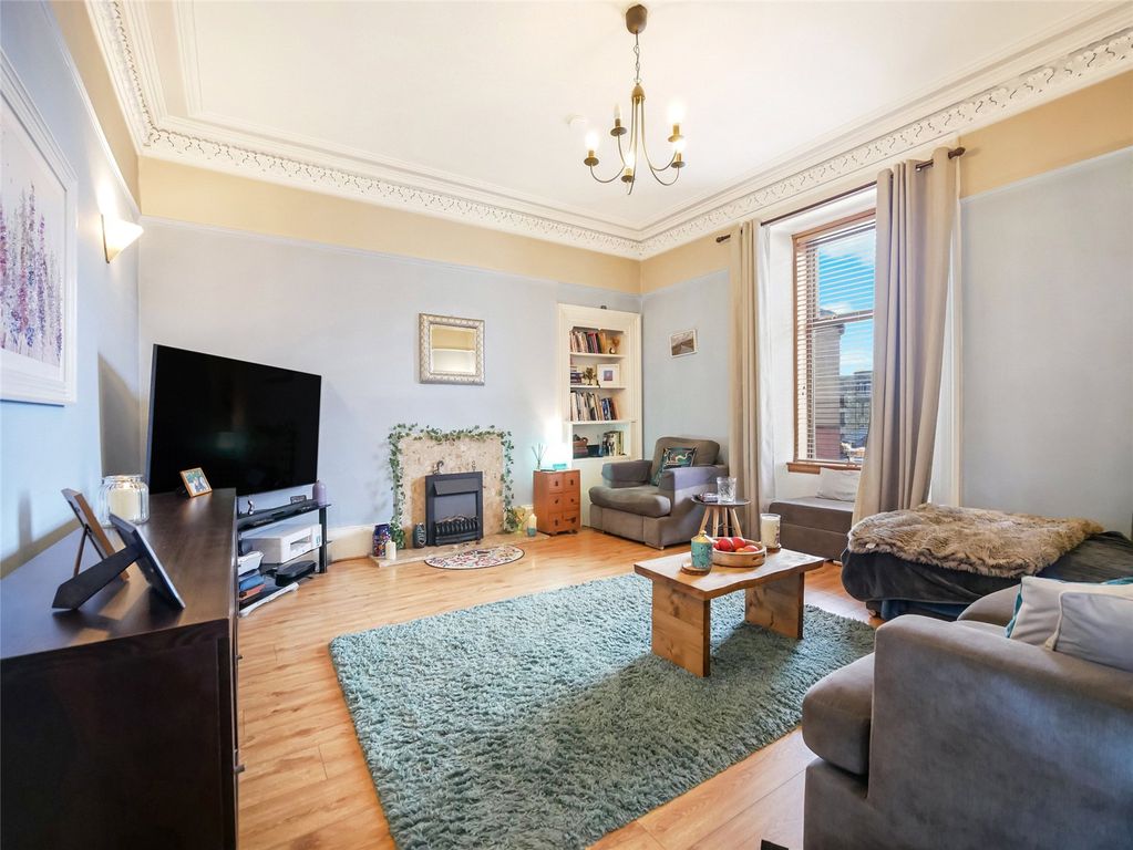 Property photo 2 of 21 Picture No. 18