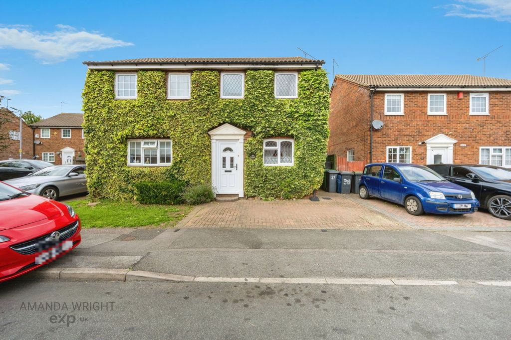 Property photo 1 of 24
