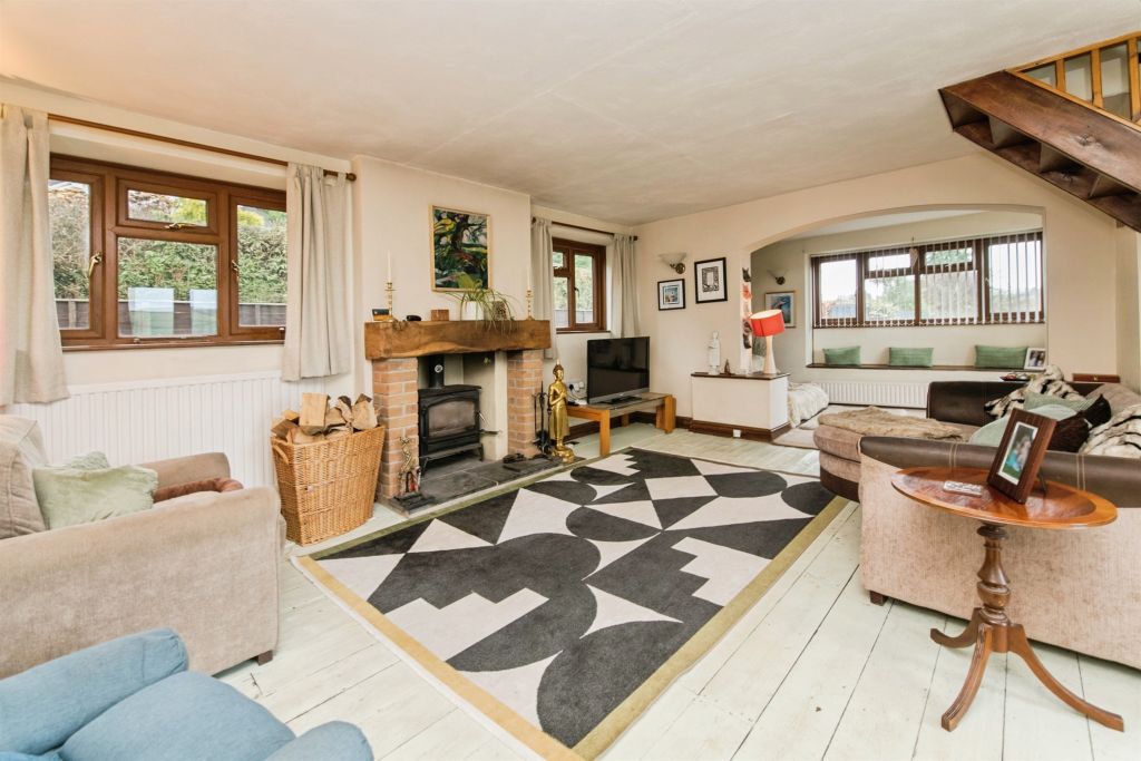 Property photo 3 of 20