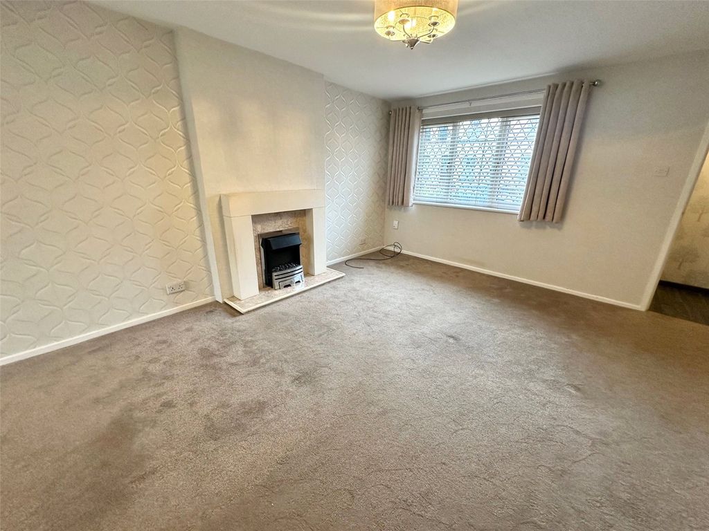 Property photo 3 of 16 Picture No. 24