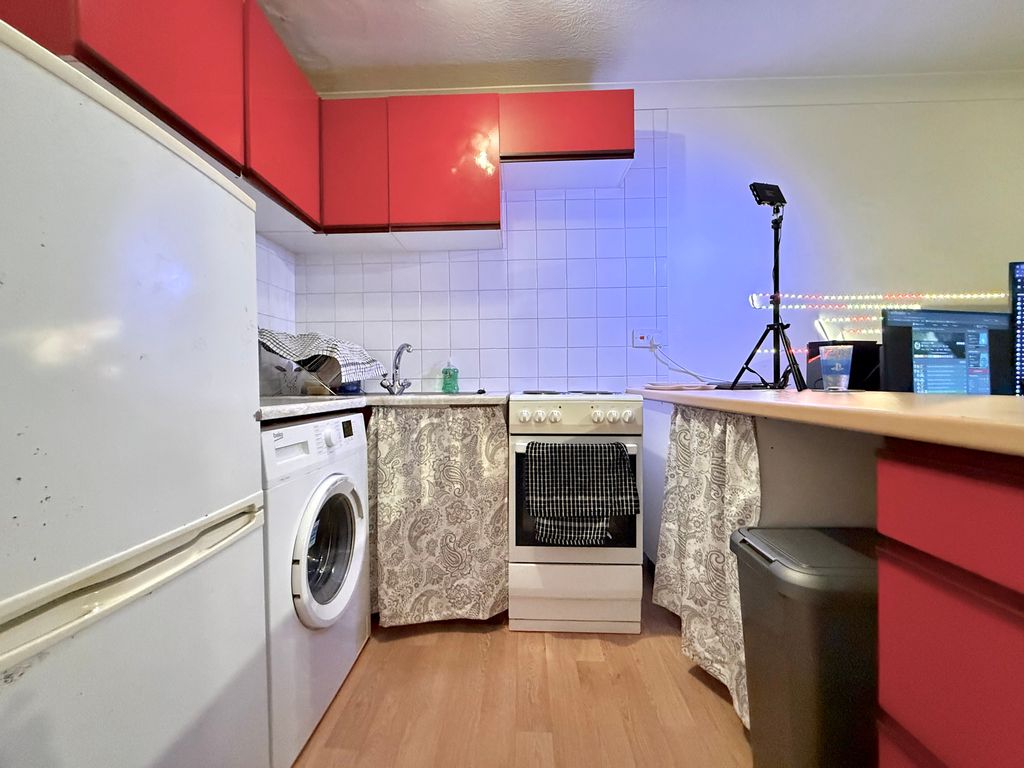 Property photo 3 of 5 Annex