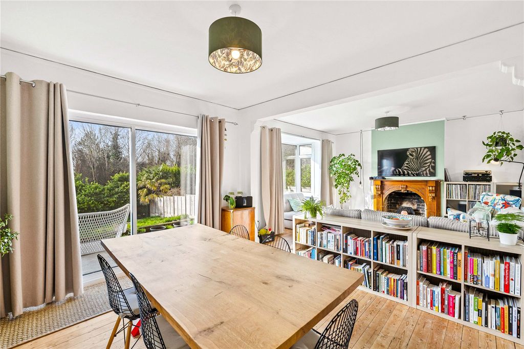 Property photo 3 of 24 Picture No. 10