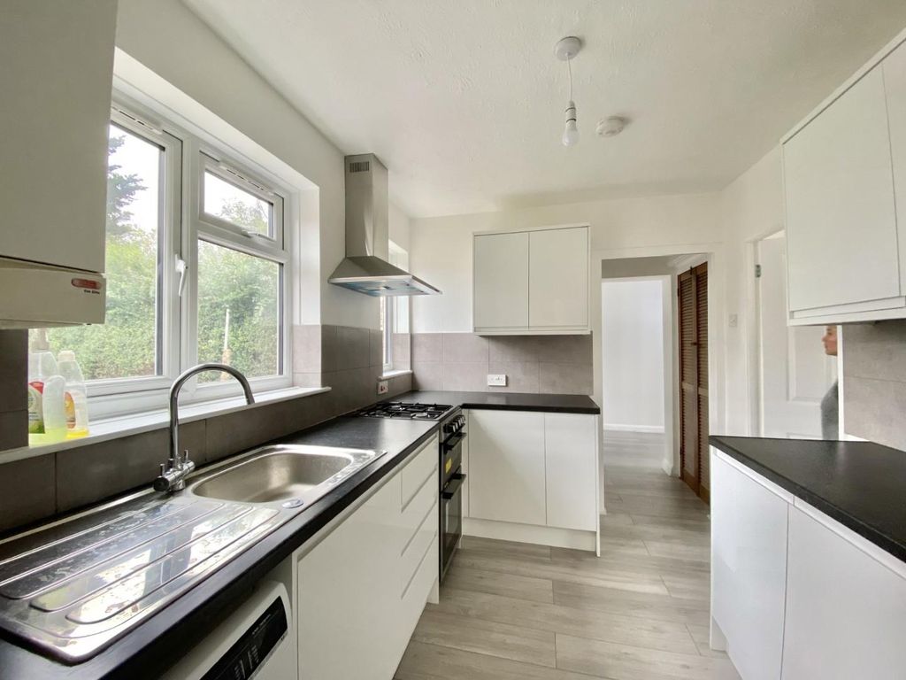 Property photo 1 of 12 Thumbnail_Img_6244.Jpg