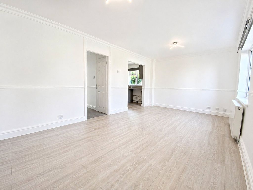 Property photo 2 of 7 Picture No. 06