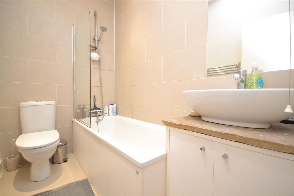 Property photo 3 of 5 Property Photo