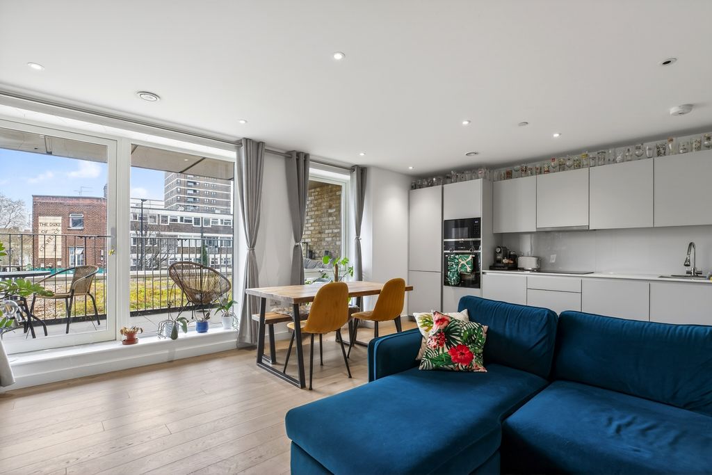 Property photo 3 of 15 Open Plan Living