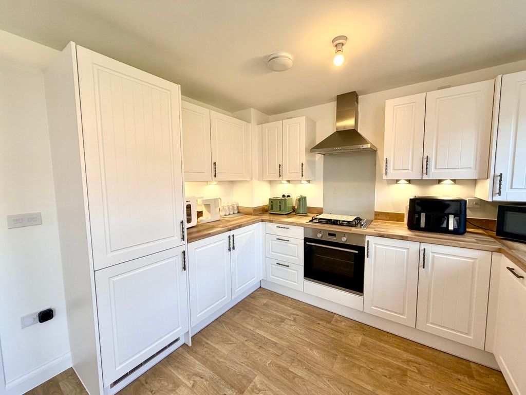 Property photo 3 of 19 Img_1320