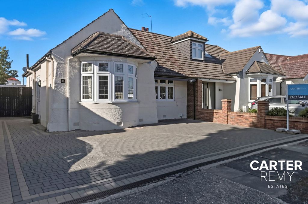 Property photo 1 of 24