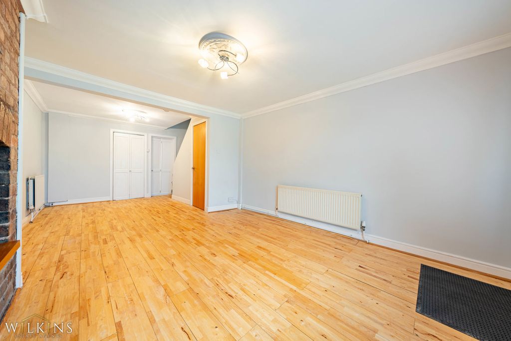 Property photo 3 of 17 Photograph