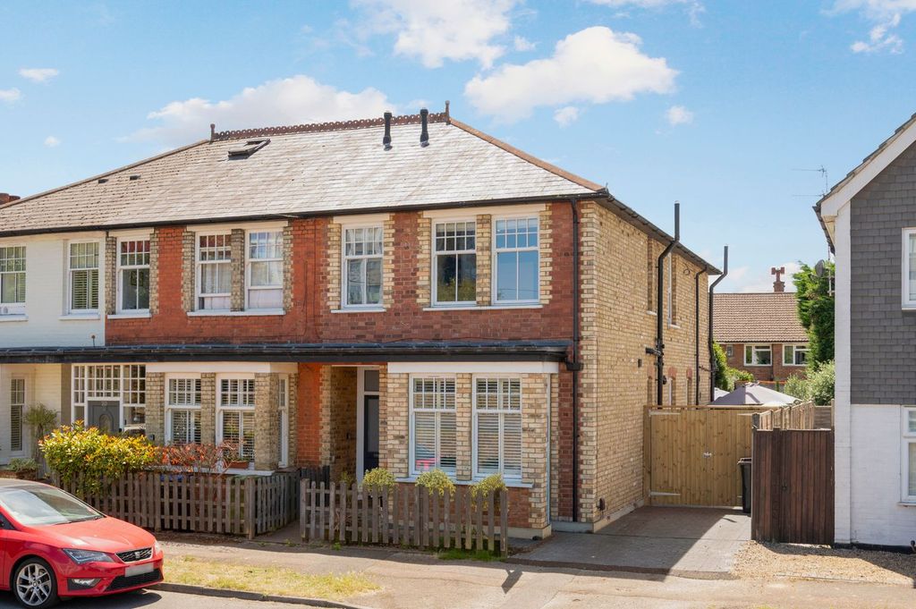 Property photo 1 of 18