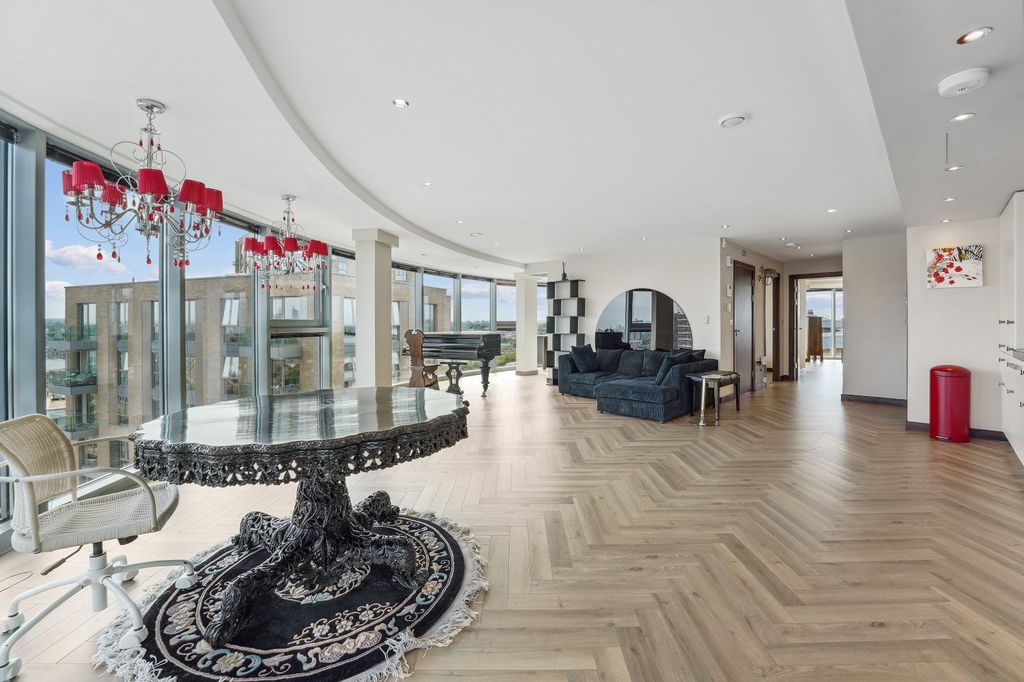 Property photo 1 of 13 Picture No. 02