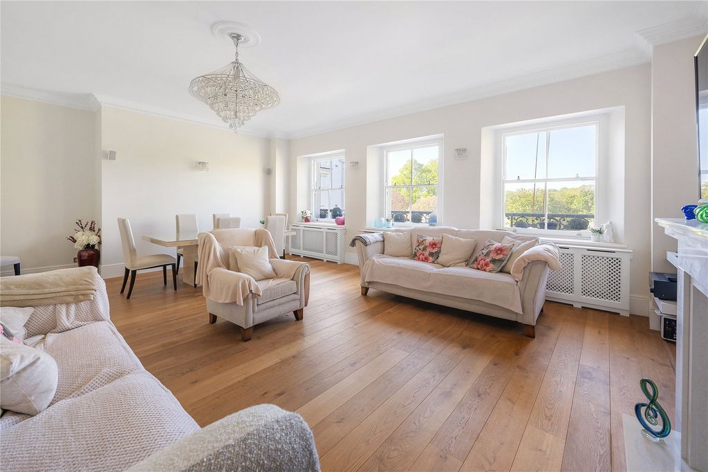 Property photo 2 of 22 Picture No. 25