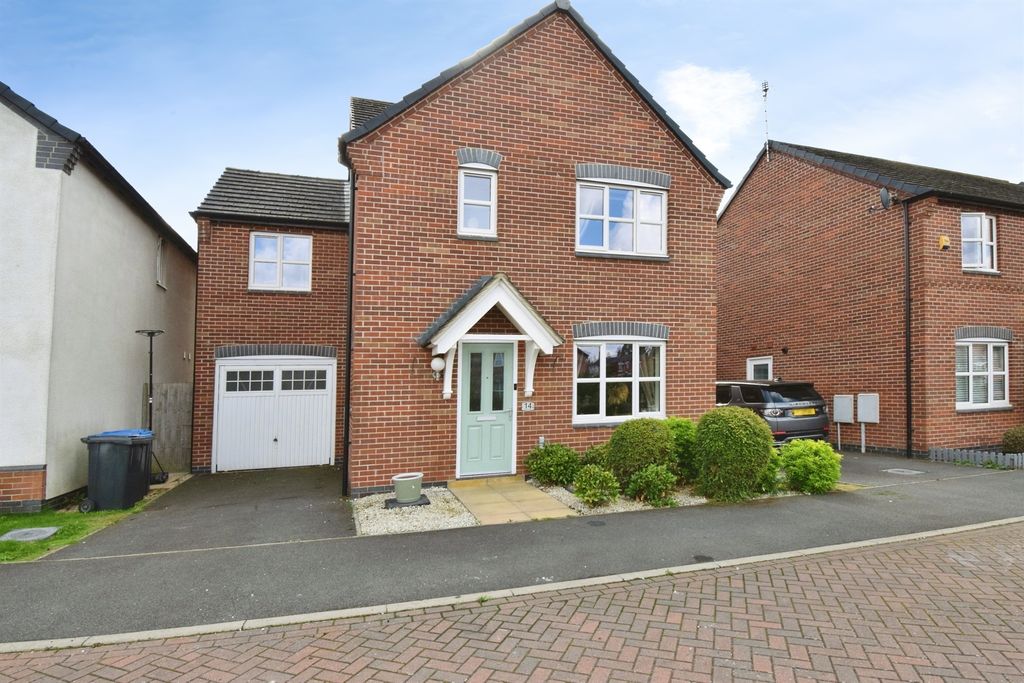 Property photo 1 of 31